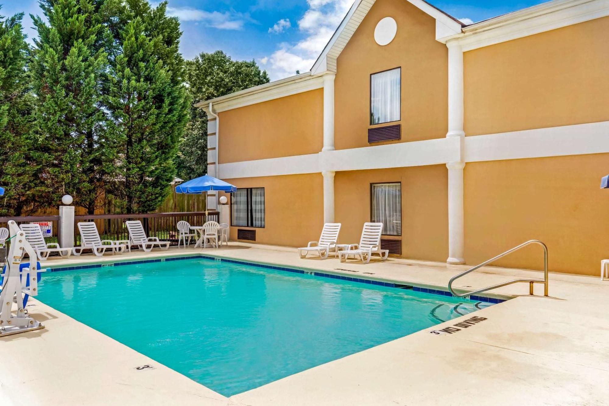 Quality Inn High Point - Archdale Exterior photo
